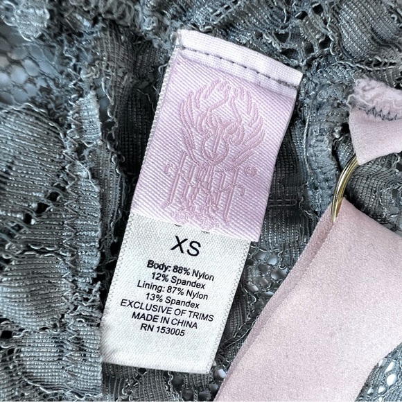 HAH Hot As Hot Got UR Back Gray Silver Lace Bra Size XS - Picture 7 of 13